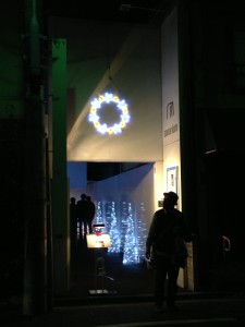 2012-12-16 18-35-48