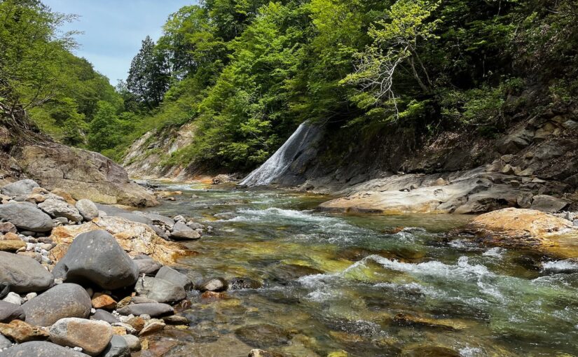 葛根田〜乳頭山と千沼ヶ原2025残雪の候 day1